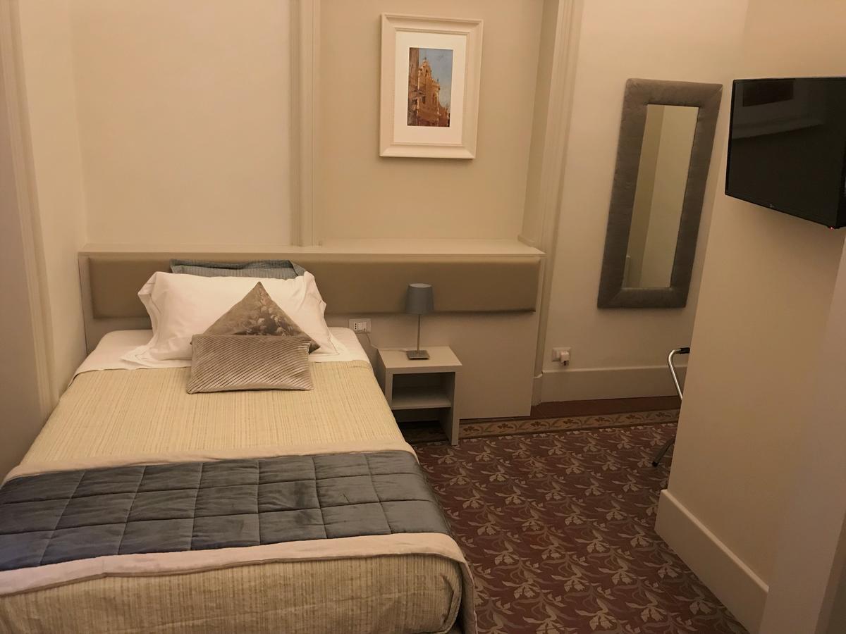 Magione Del Re Hotel CTA Eksteriør billede